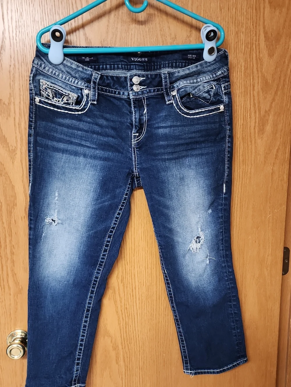 Vigoss Embroidered Back Pocket Cropped Jeans womens 13/14x23 number 2072